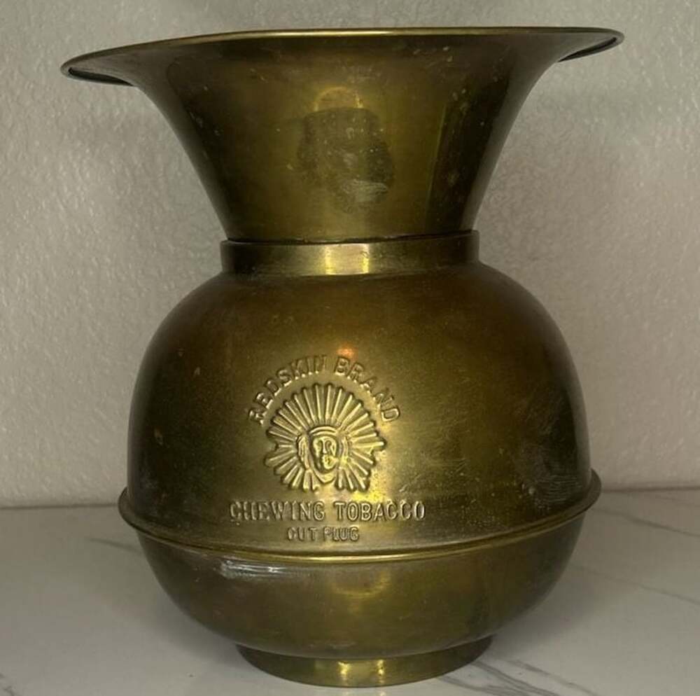 Vintage Redskin Brand Chewing Tobacco Cut Plug Copper Brass Spittoon Man Cave